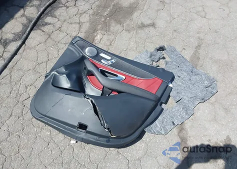 2021 Mercedes-Benz Glc 300 4Matic Suv z USA, uszkodzony, nr VIN W1N0G8EB9MF961552